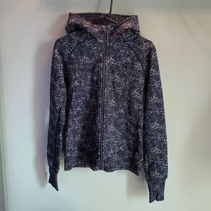 Lululemon scuba hoodie 🖤